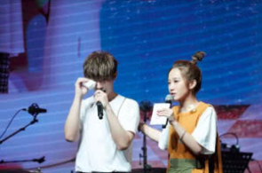 美称摧毁胡塞武装无人机和反舰弹道导弹